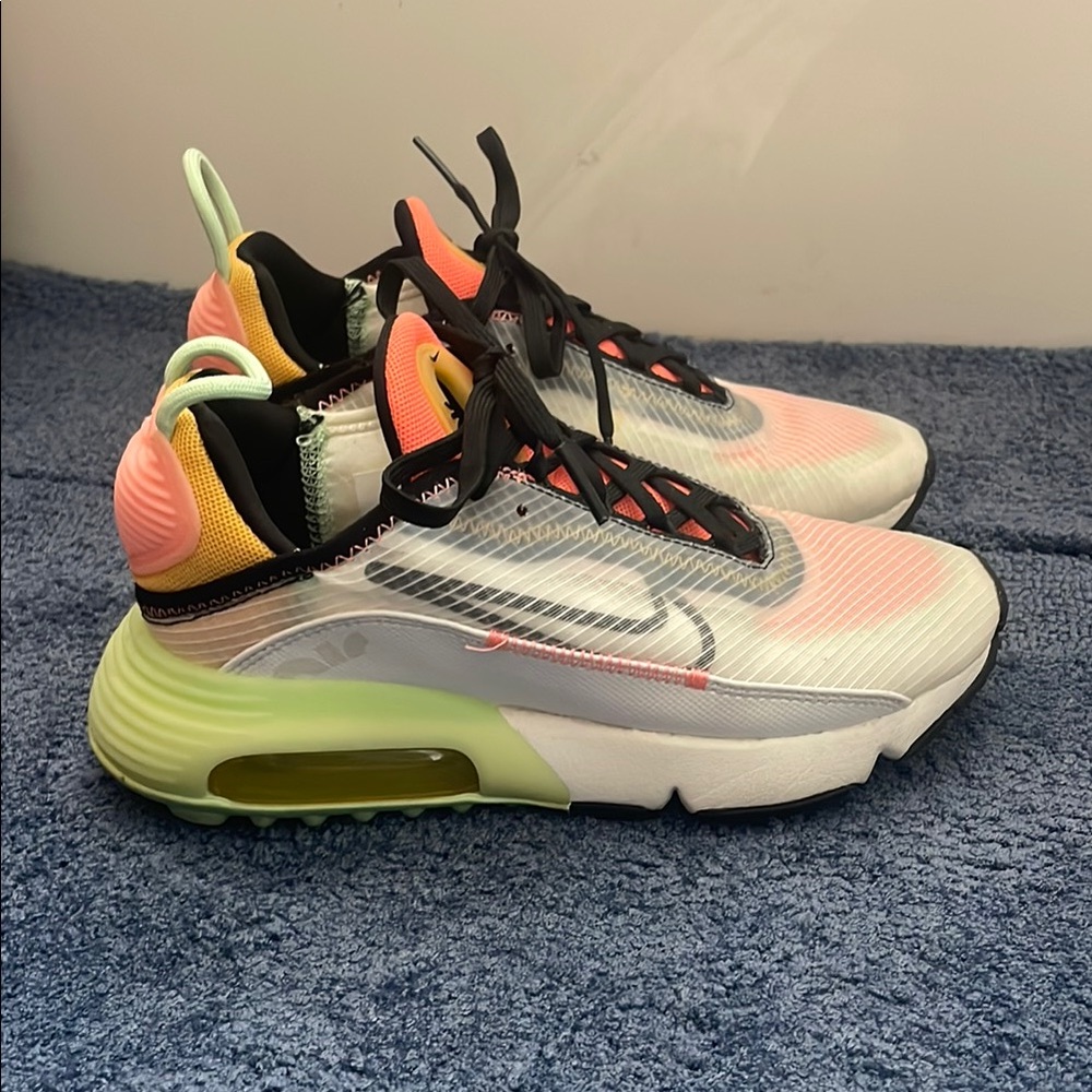 Nike Air Max 2090 'Vapor Green Pink'